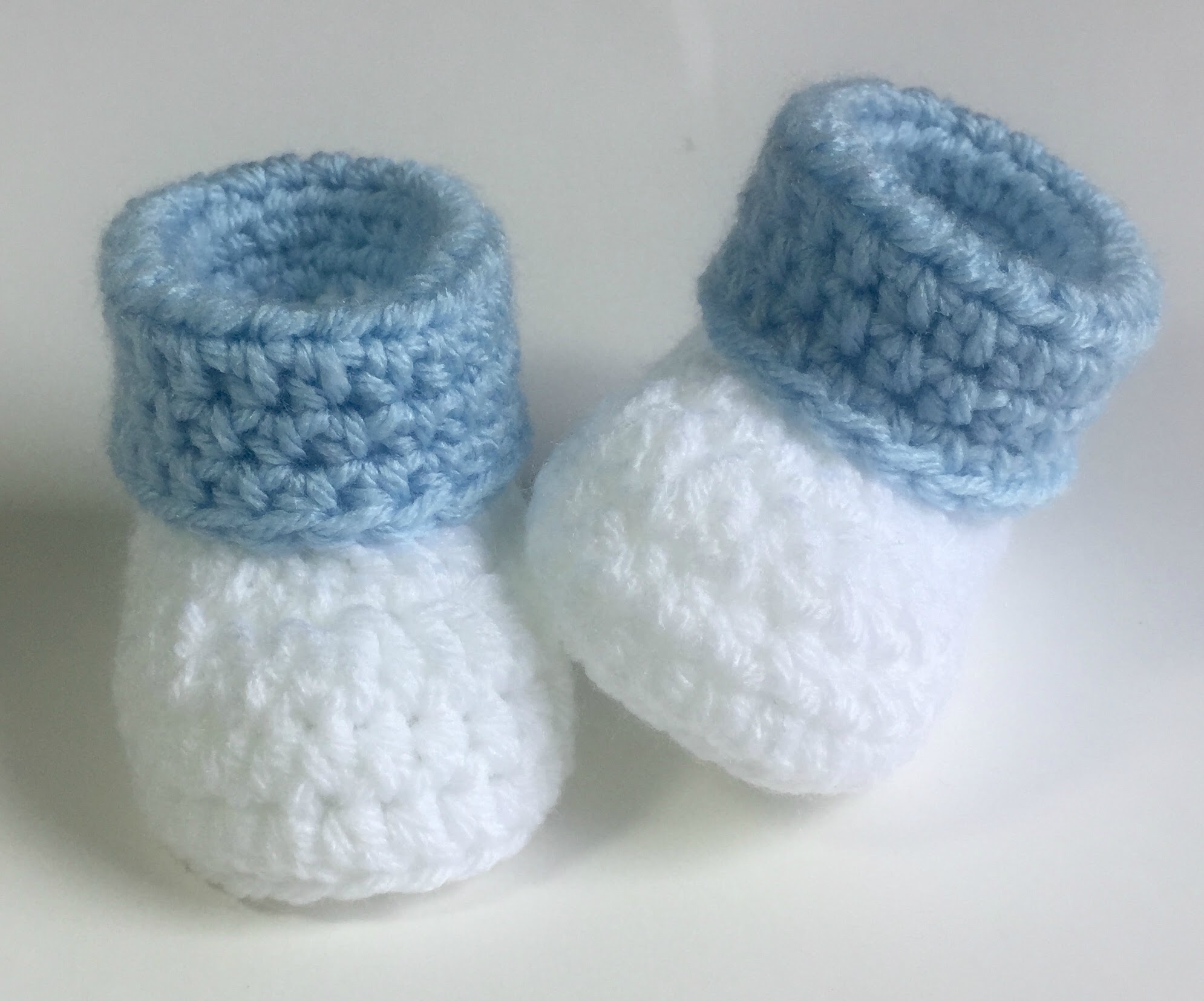 easy one piece crochet baby booties